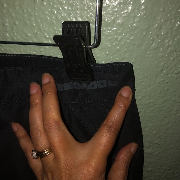 Black skirt. Sea Doo BRP. - Picture 2 of 7